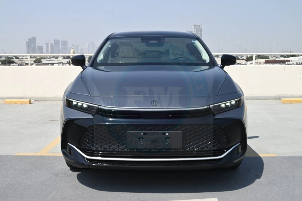 TOYOTA CROWN HYBRID PREMIUM