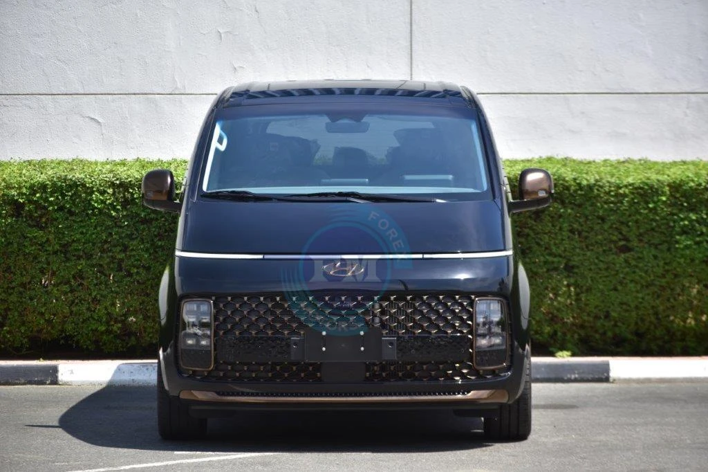 HYUNDAI STARIA PREMIUM CEO
