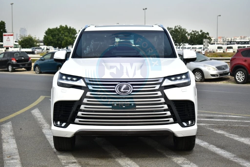 Lexus LX600 signature