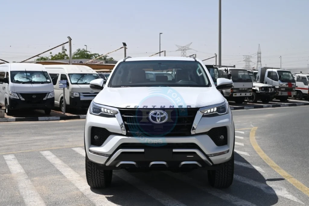 Toyota Fortuner VX V6