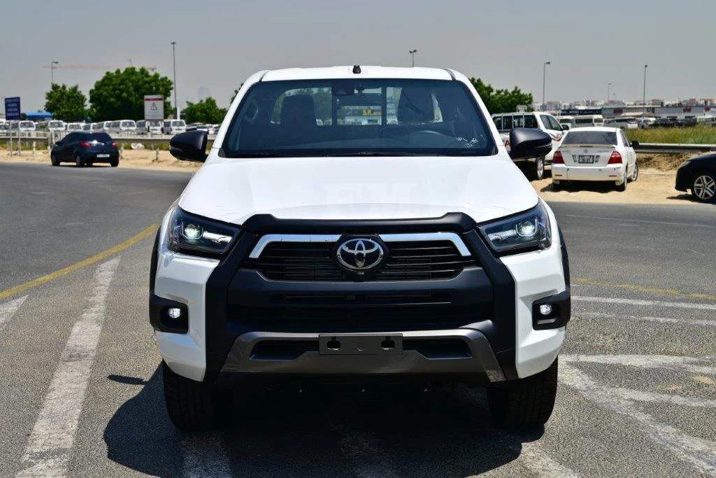2026 TOYOTA HILUX DC