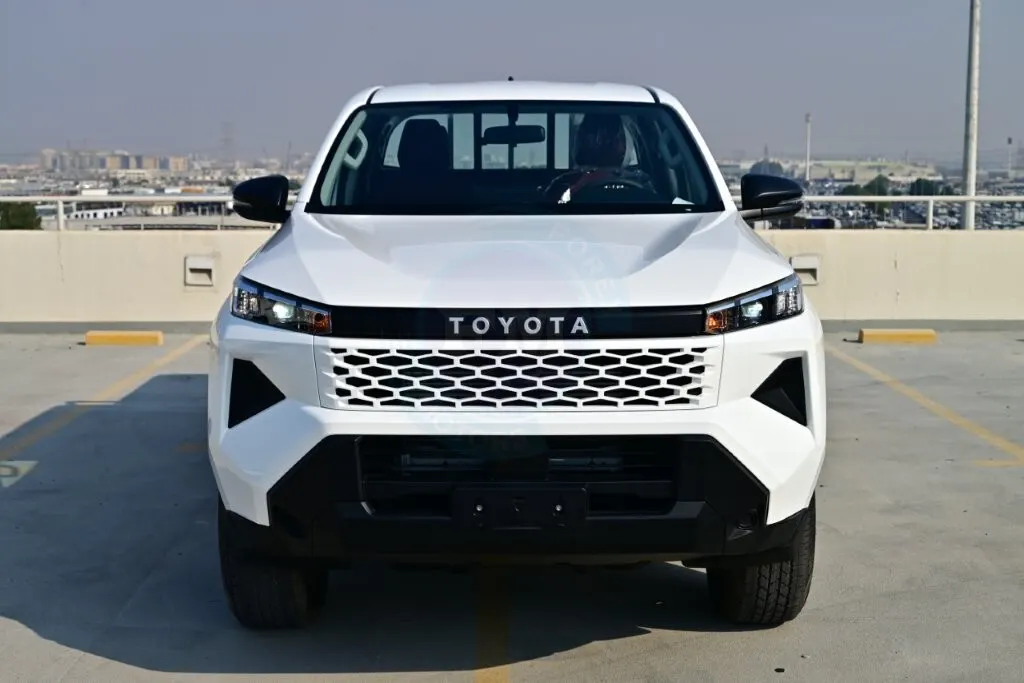 2027 Toyota Hilux DLS